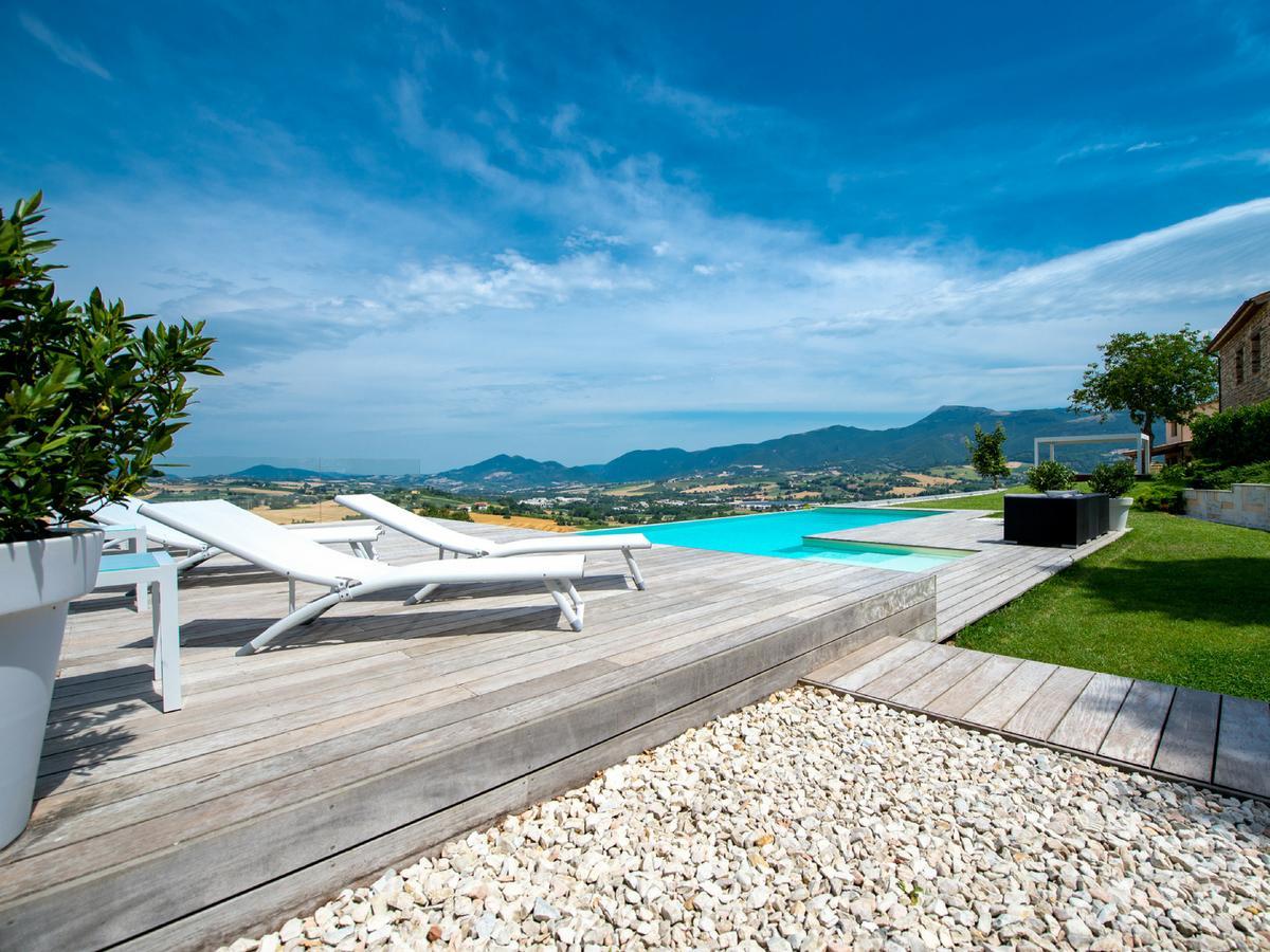Serre Alte Landscape Luxury Bed & Breakfast
